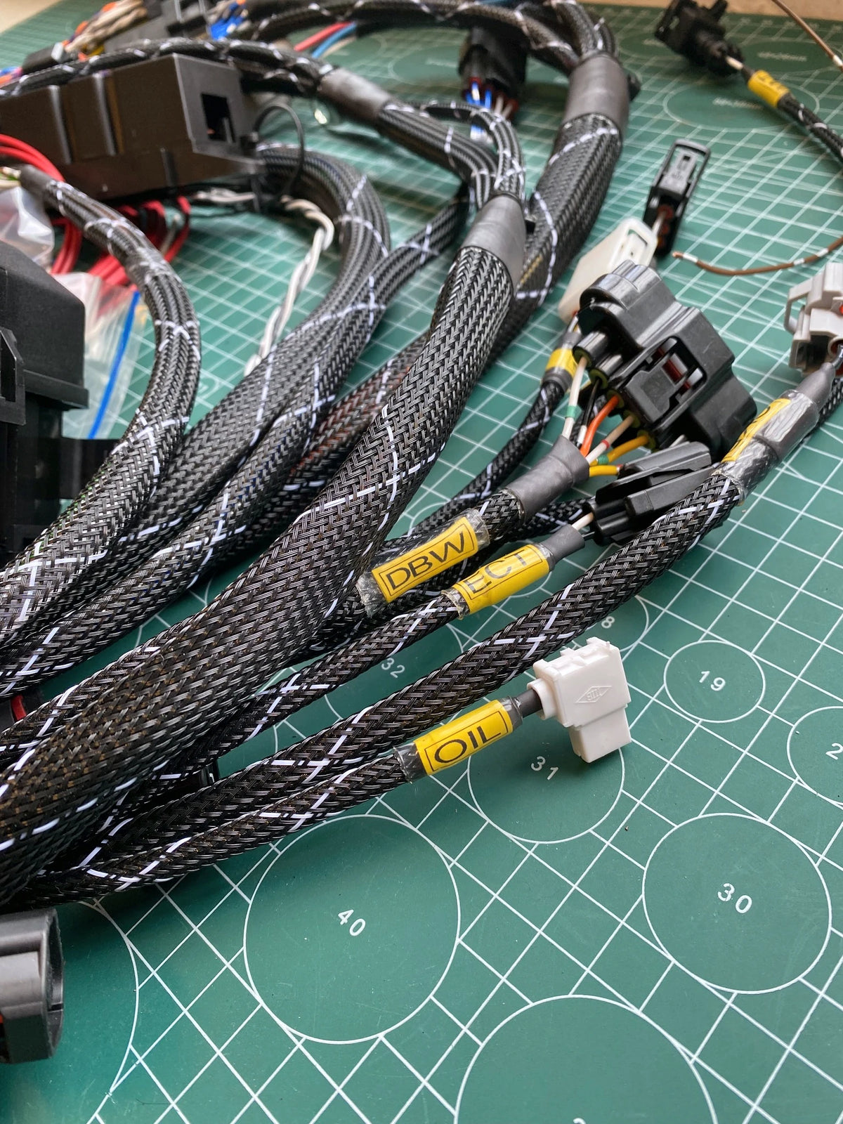 HARDCORE wiring harness for Honda K20/K24 engines