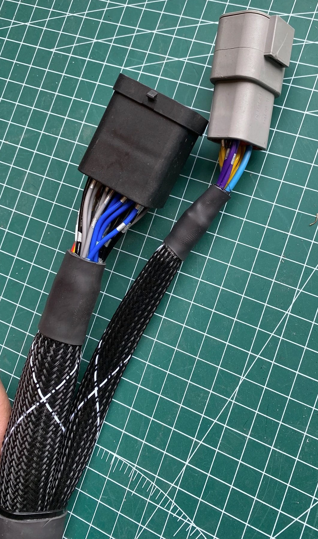HARDCORE wiring harness for Honda K20/K24 engines