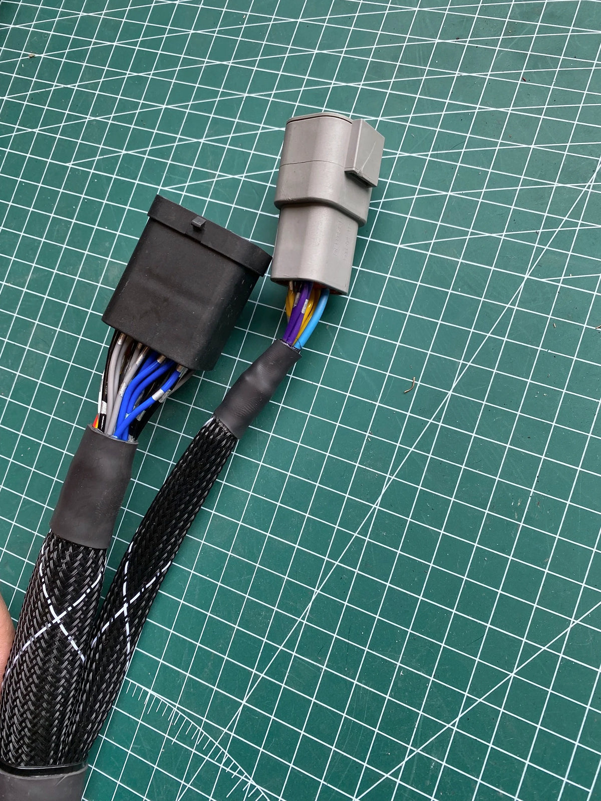 HARDCORE wiring harness for Honda K20/K24 engines